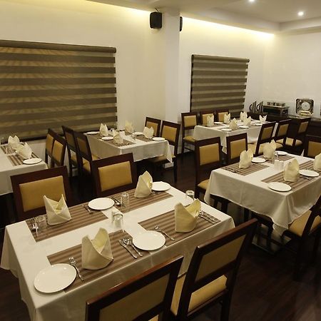 Brownstar Boutique Hotel Chennai Exterior foto