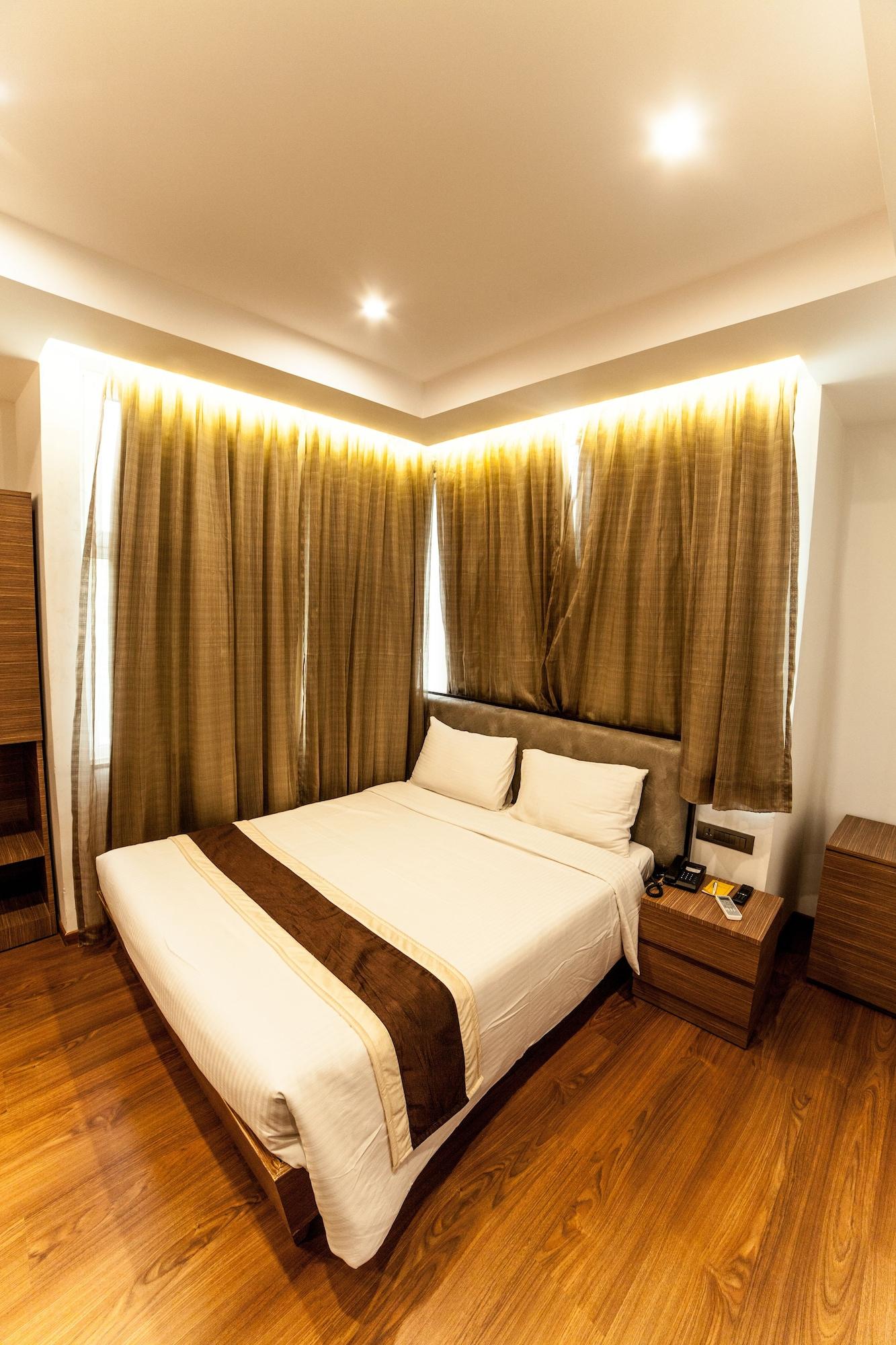 Brownstar Boutique Hotel Chennai Exterior foto