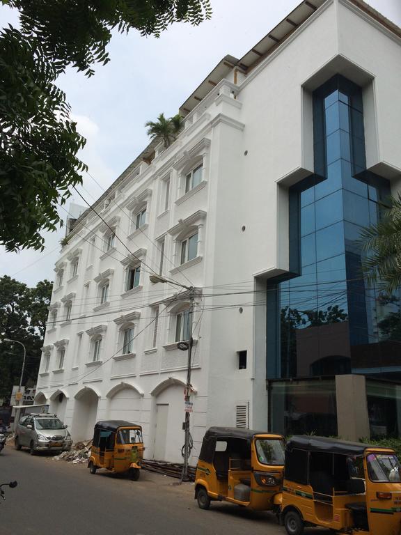 Brownstar Boutique Hotel Chennai Exterior foto